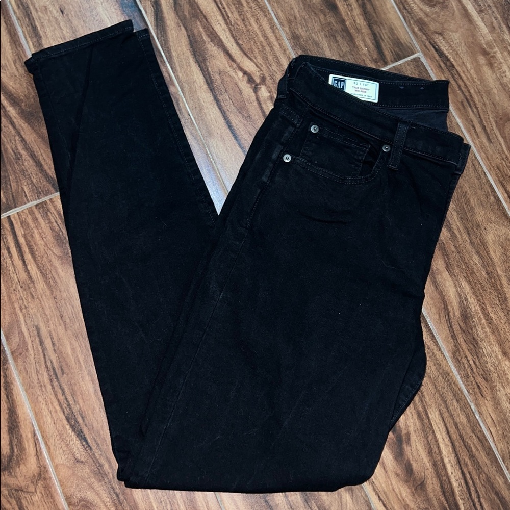Gap True Skinny Mid Rise Jeans